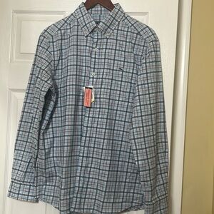 Men’s plaid button down